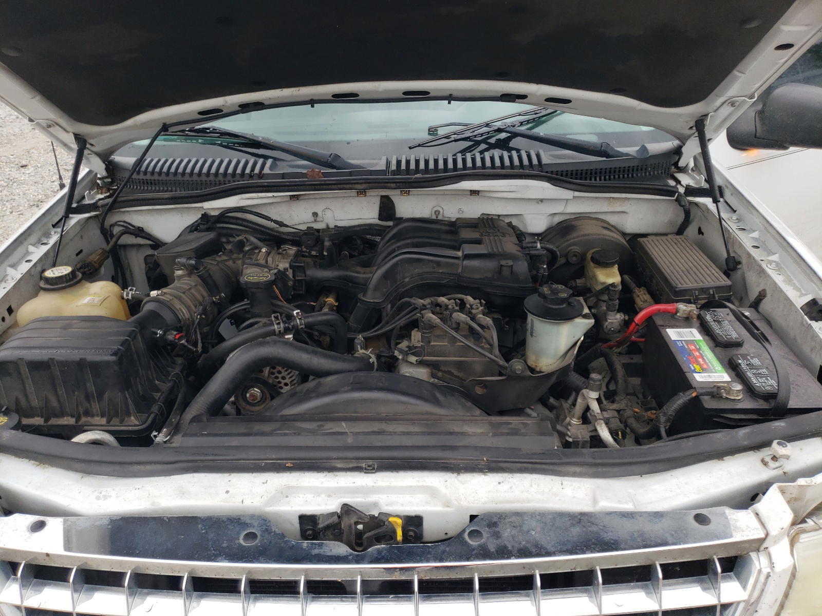 Photo 7 from auction – 2004 FORD EXPLORER X with VIN 1FMZU73E14ZB32385