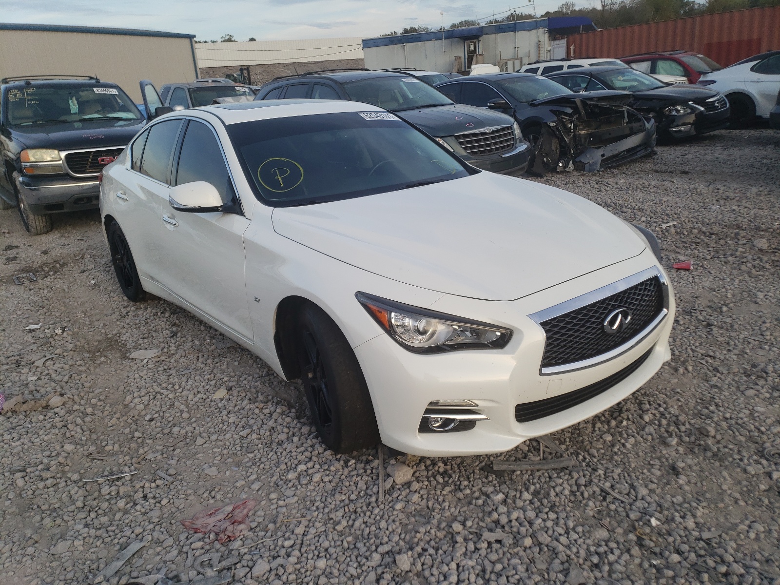 INFINITI Q50 BASE 2015 z numerem VIN JN1BV7AP1FM353592 - Zdjęcie z aukcji