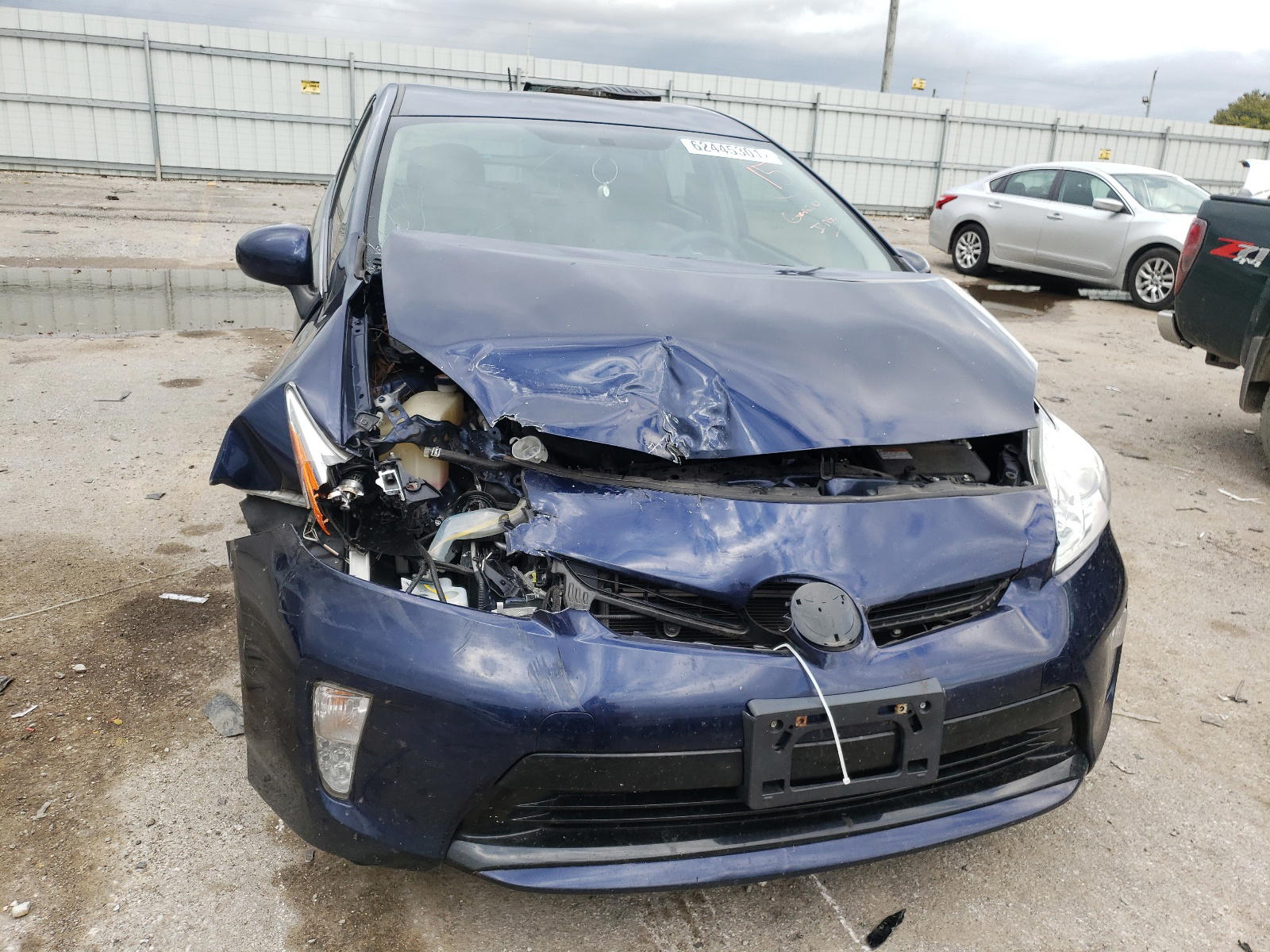 Photo 9 from auction – 2015 TOYOTA PRIUS with VIN JTDKN3DU4F0405246