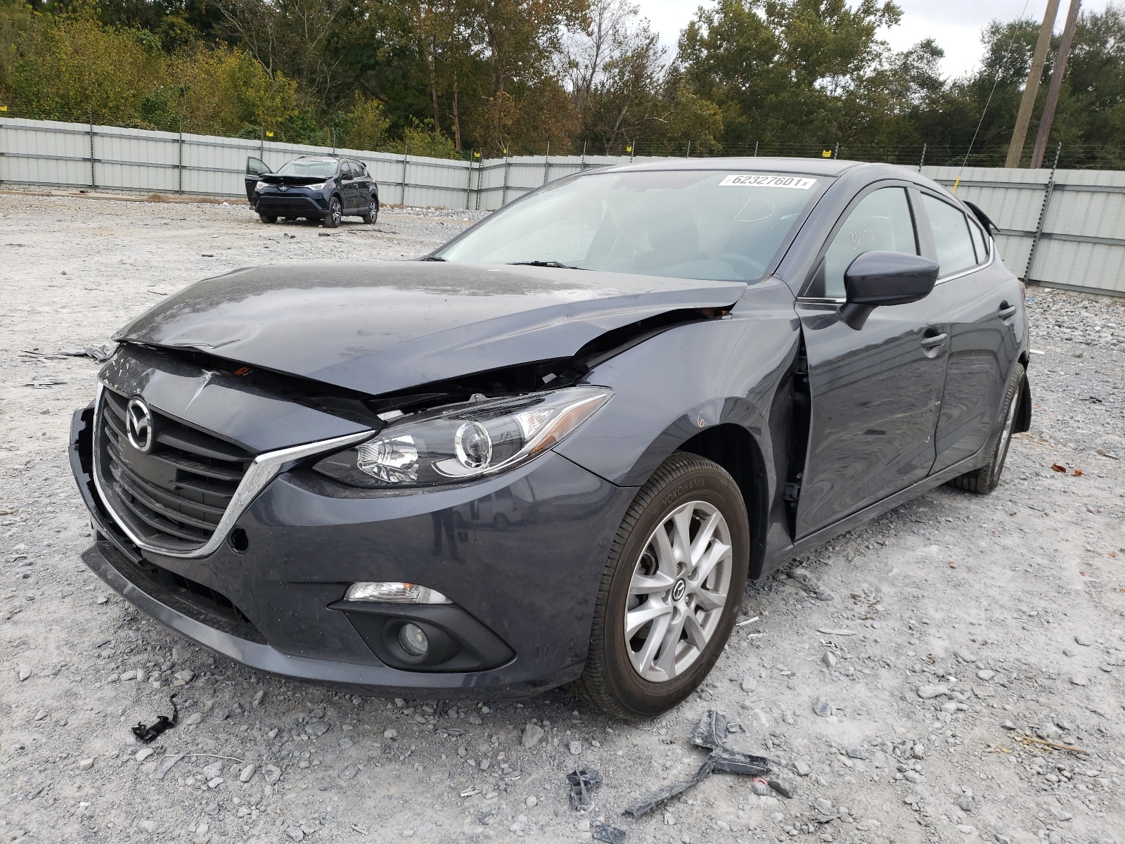 Photo 2 from auction – 2016 MAZDA 3 TOURING with VIN JM1BM1M79G1336373