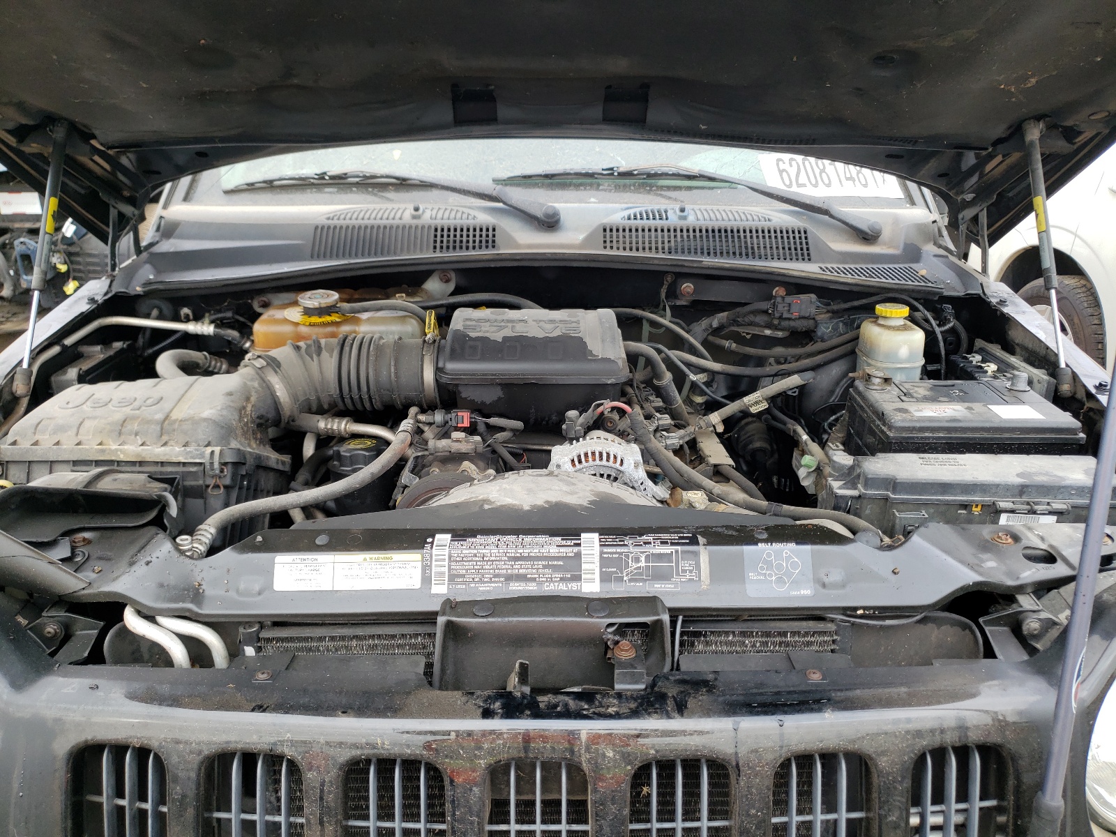 Photo 7 from auction – 2002 JEEP LIBERTY SP with VIN 1J4GL48K92W281437