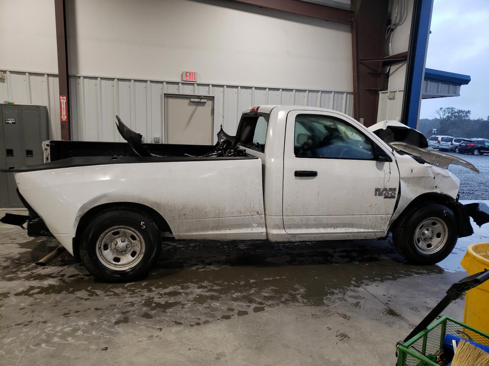 Photo 9 from auction – 2019 RAM 1500 CLASS with VIN 3C6JR6DG1KG617451