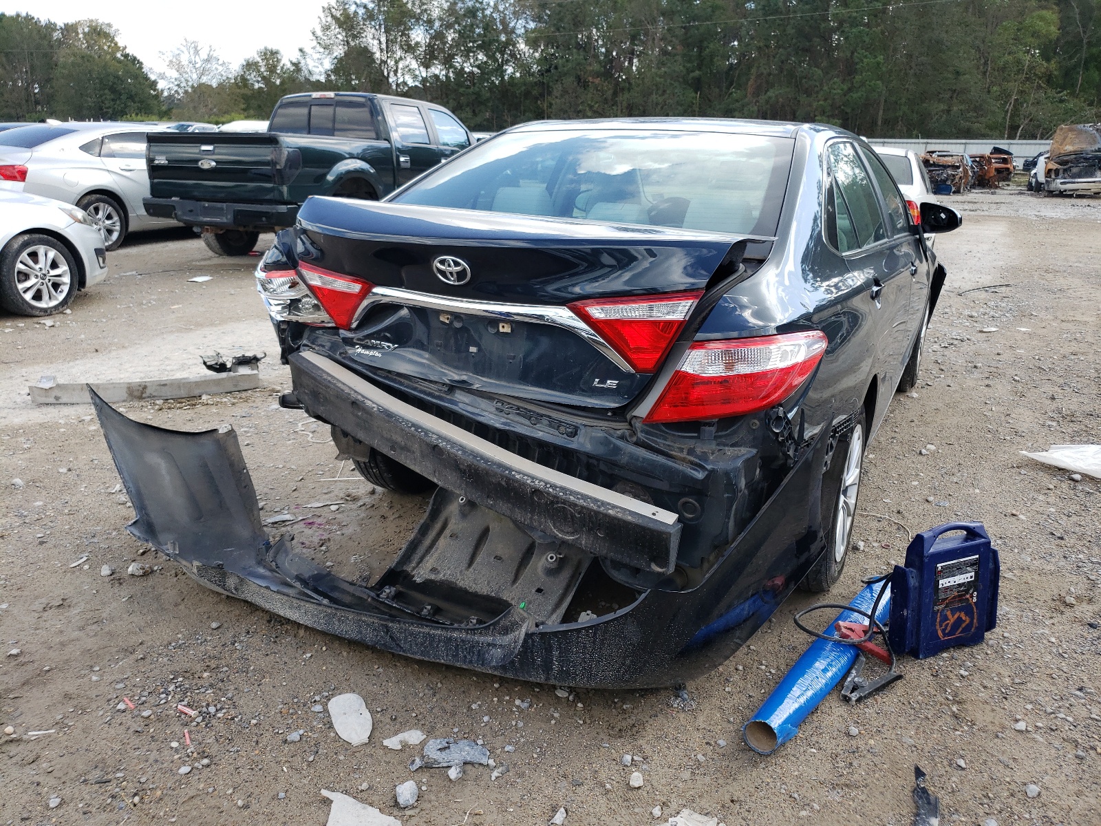 Photo 4 from auction – 2016 TOYOTA CAMRY LE with VIN 4T1BF1FK1GU197720