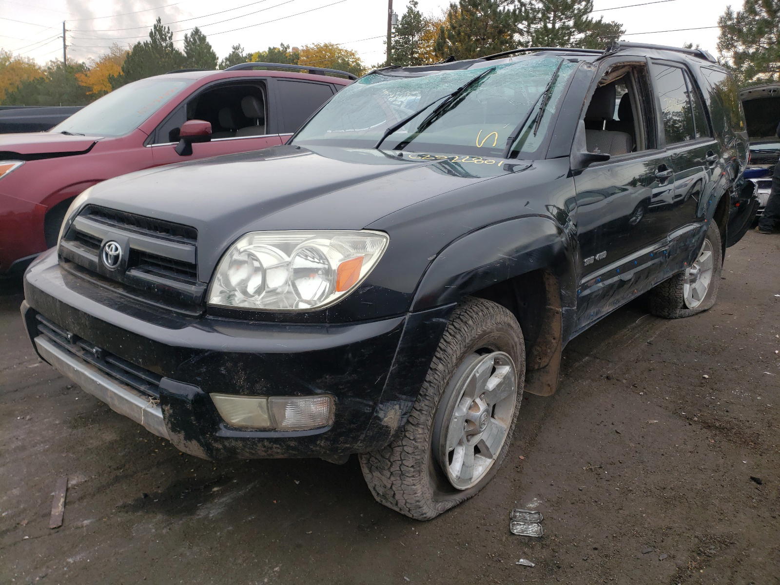 Photo 2 from auction – 2004 TOYOTA 4RUNNER SR with VIN JTEBU14R840049184