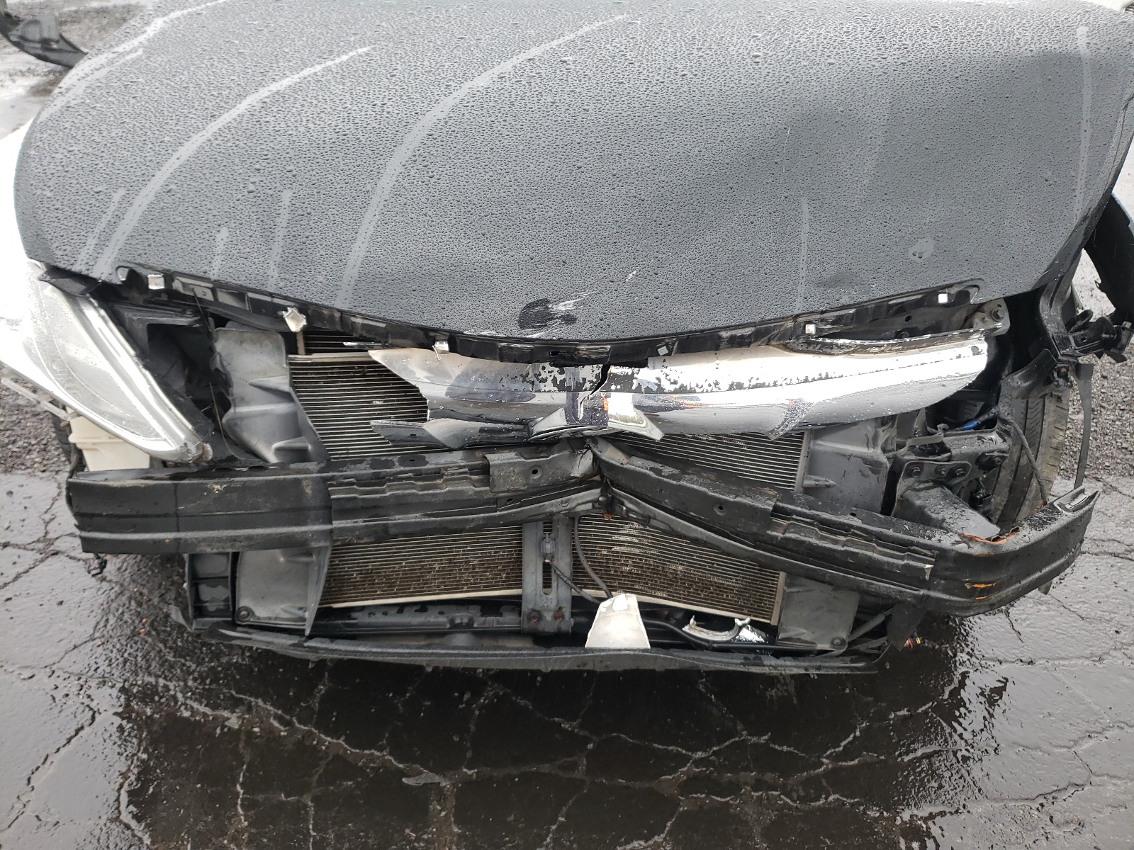 Zdjęcie 7 z aukcji – 2011 HYUNDAI SONATA SE z VIN 5NPEC4AC8BH038904
