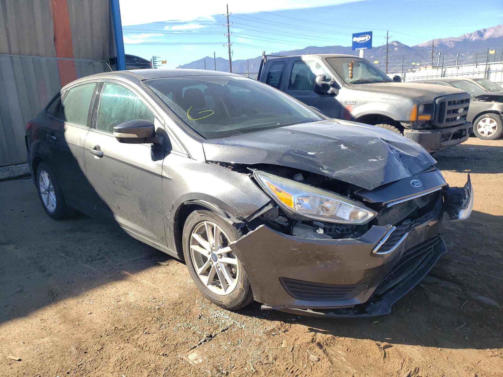 FORD FOCUS SE 2015 with VIN 1FADP3F23FL368760 - Photo from auction