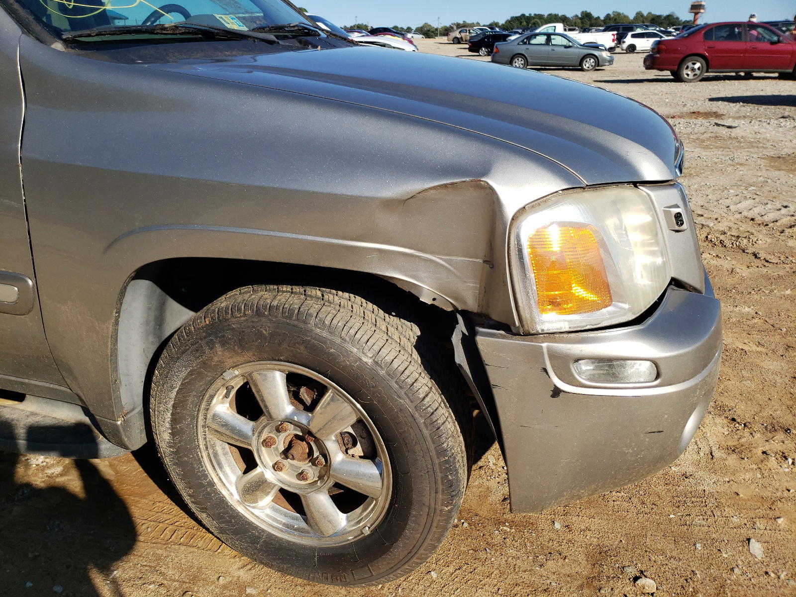 Photo 9 from auction – 2002 GMC ENVOY with VIN 1GKDT13S922274708