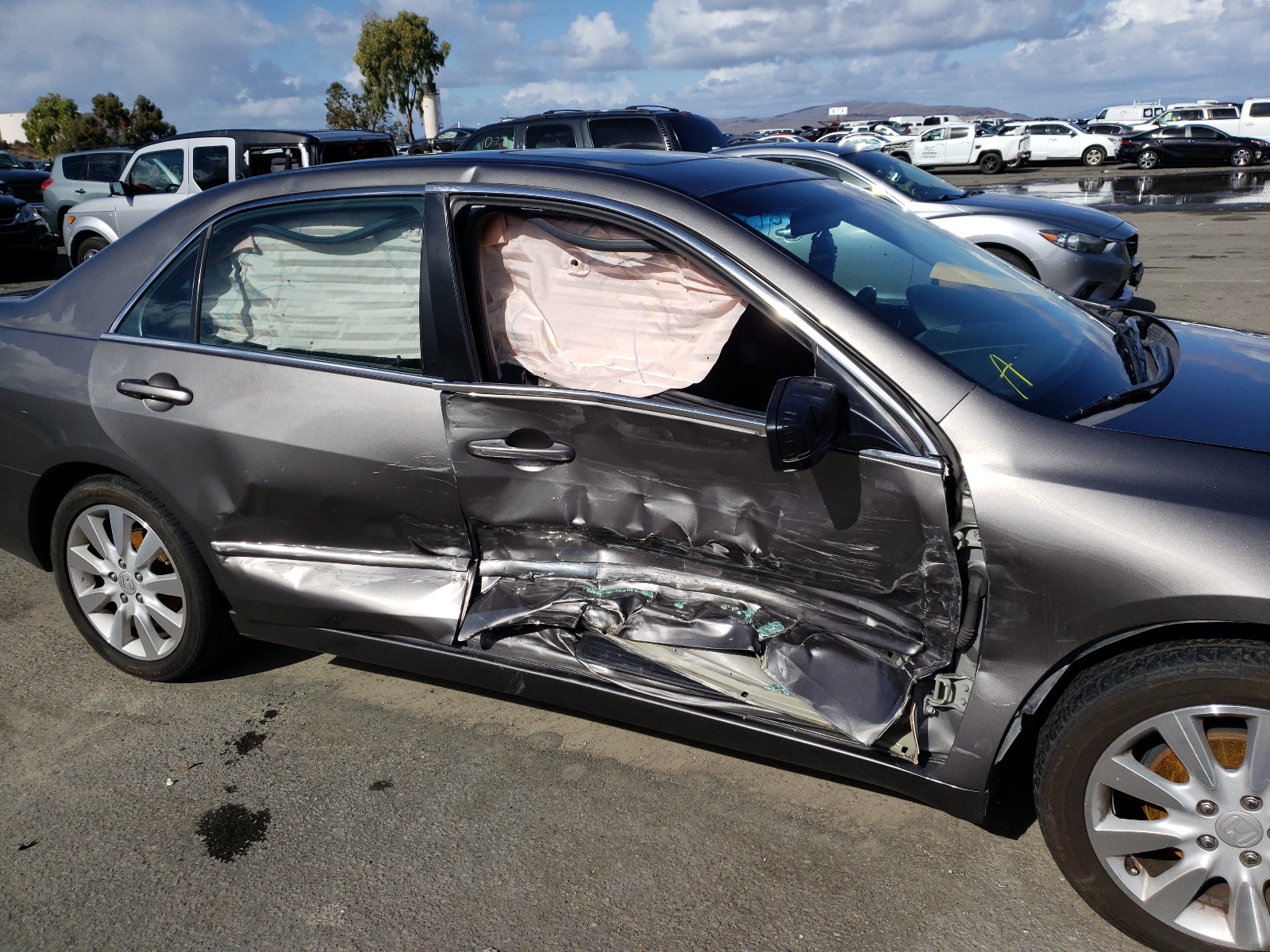 Photo 9 from auction – 2006 HONDA ACCORD EX with VIN 1HGCM66876A052909
