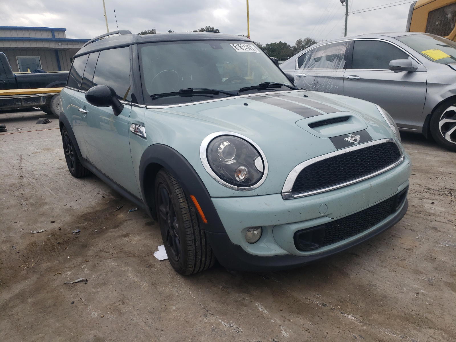 MINI COOPER S C 2013 with VIN WMWZG3C57DTY32688 - Photo from auction
