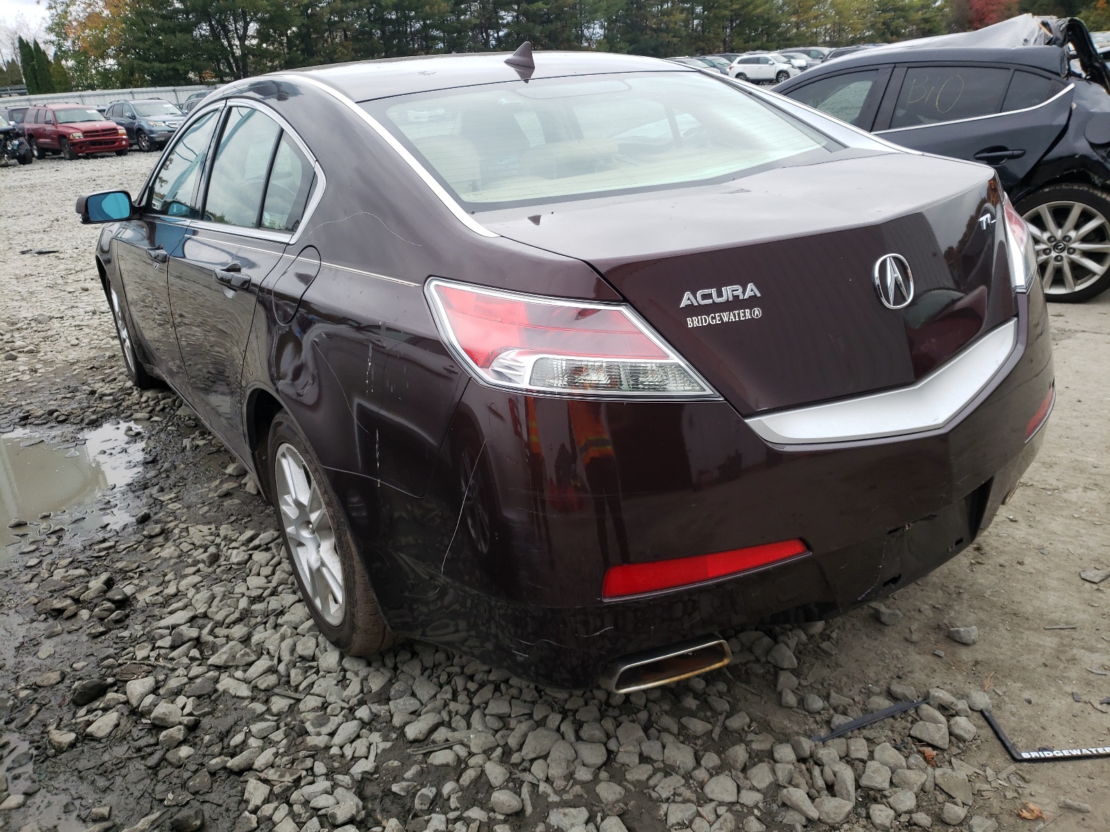 Photo 3 from auction – 2010 ACURA TL with VIN 19UUA8F29AA018550