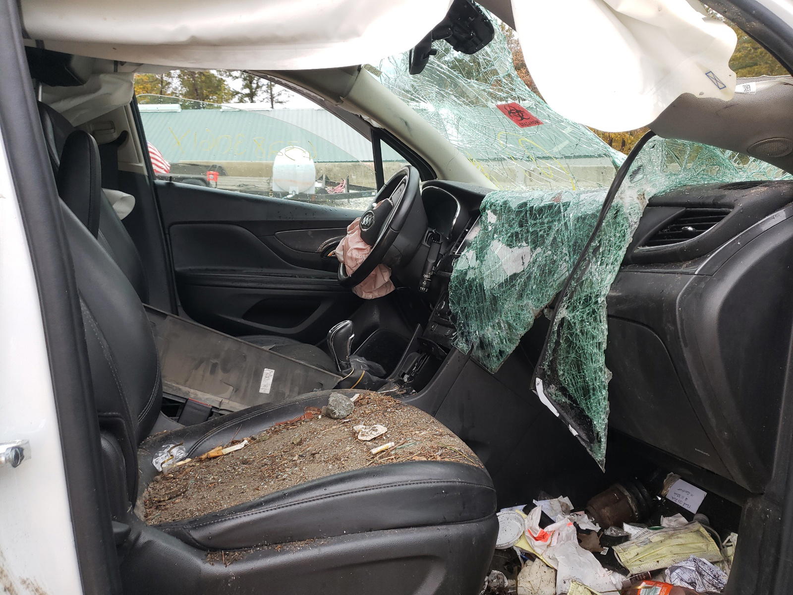 Photo 5 from auction – 2018 BUICK ENCORE PRE with VIN KL4CJESB4JB625667