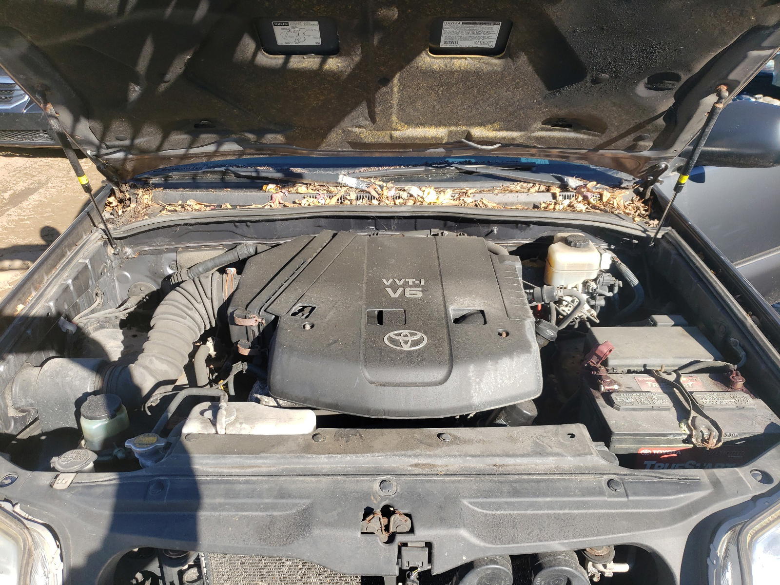 Photo 7 from auction – 2006 TOYOTA 4RUNNER with VIN JTEBU14R660086155