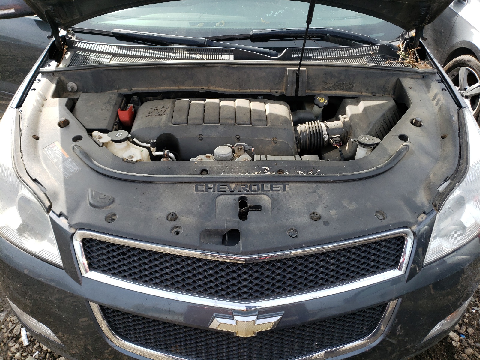 Photo 7 from auction – 2011 CHEVROLET TRAVERSE L with VIN 1GNKRGEDXBJ183379