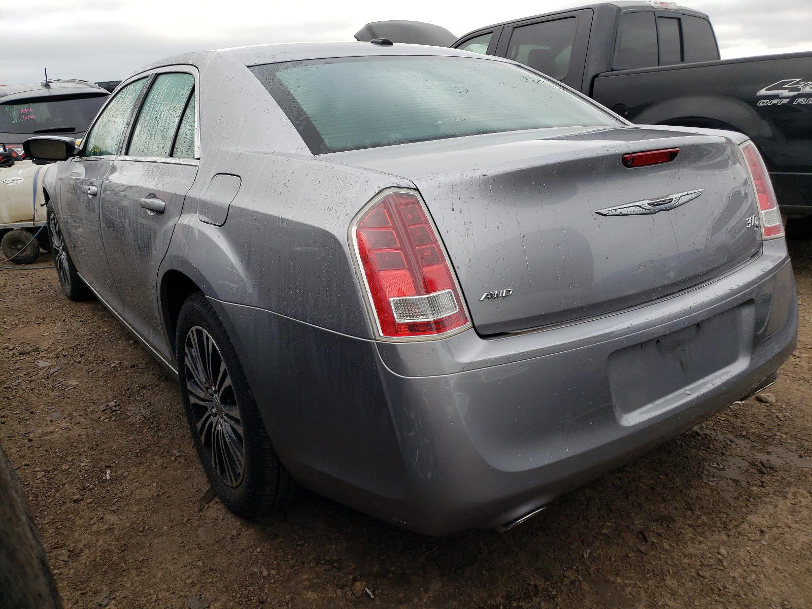 Photo 3 from auction – 2014 CHRYSLER 300 S with VIN 2C3CCAGG8EH158042