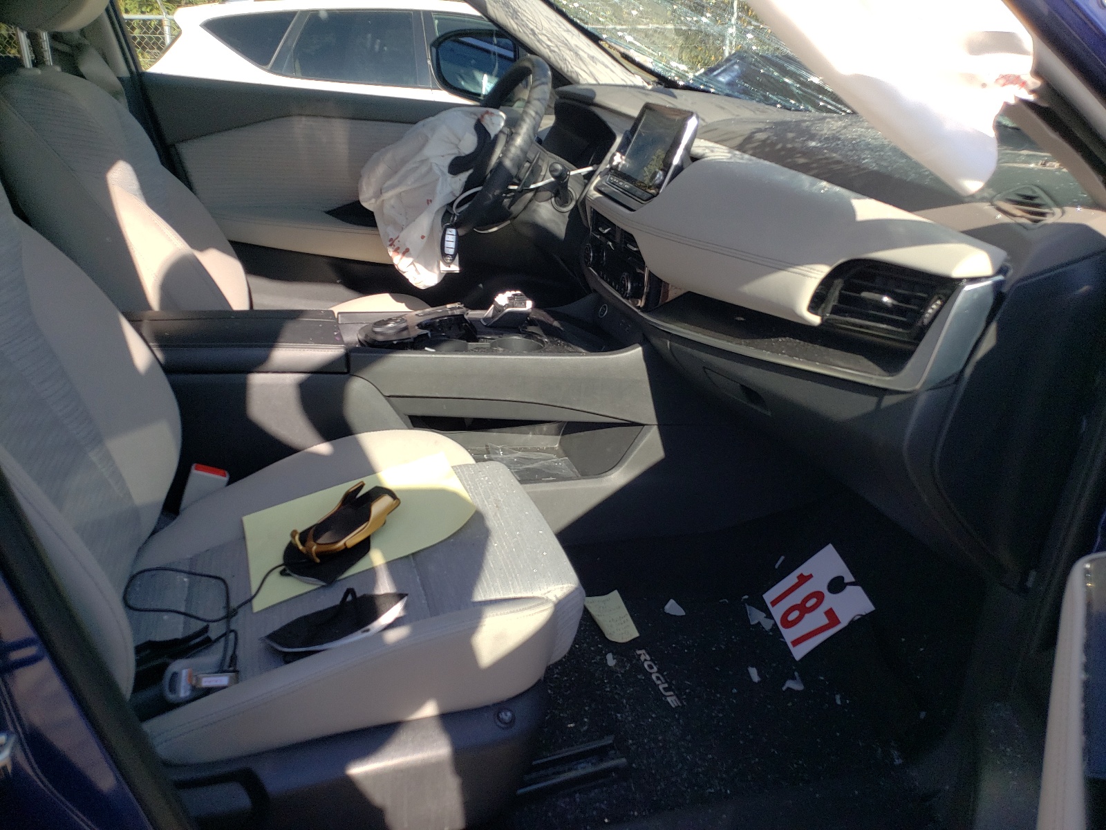 Photo 5 from auction – 2021 NISSAN ROGUE SV with VIN JN8AT3BB2MW201210
