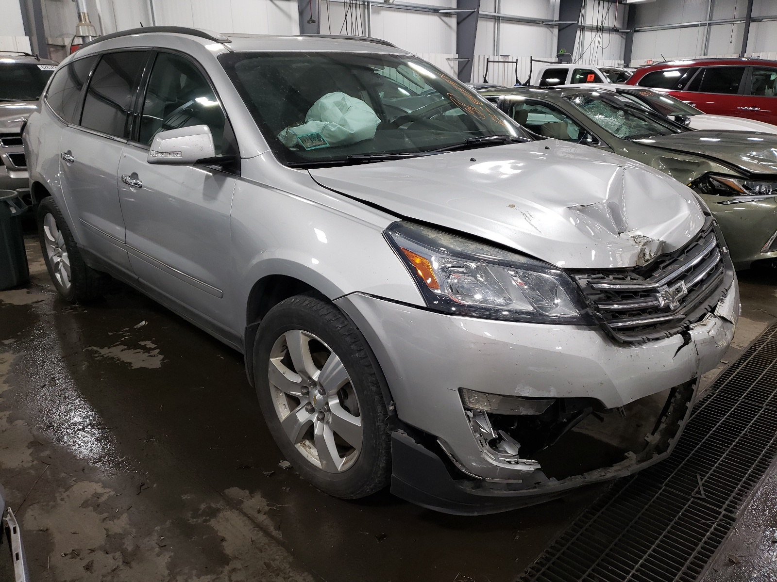 CHEVROLET TRAVERSE L 2013 with VIN 1GNKVLKD5DJ267816 - Photo from auction