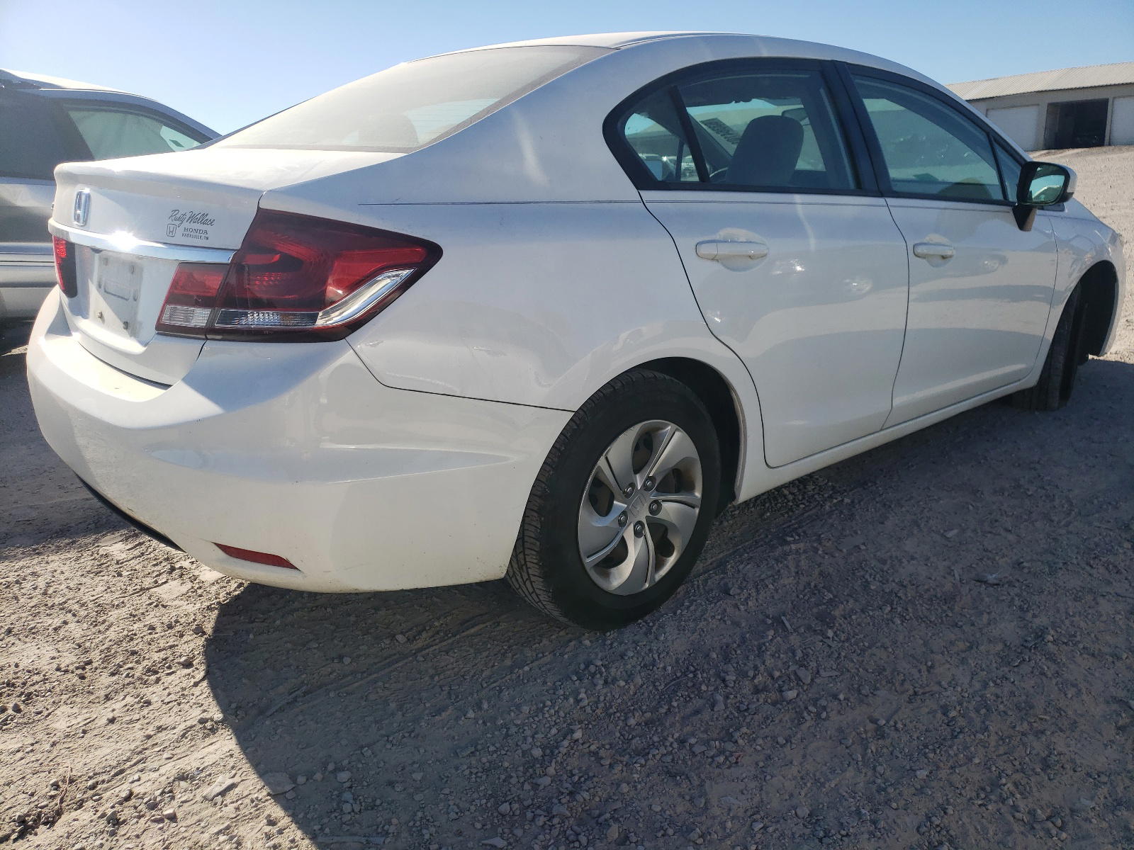 Photo 4 from auction – 2014 HONDA CIVIC LX with VIN 19XFB2F53EE071677