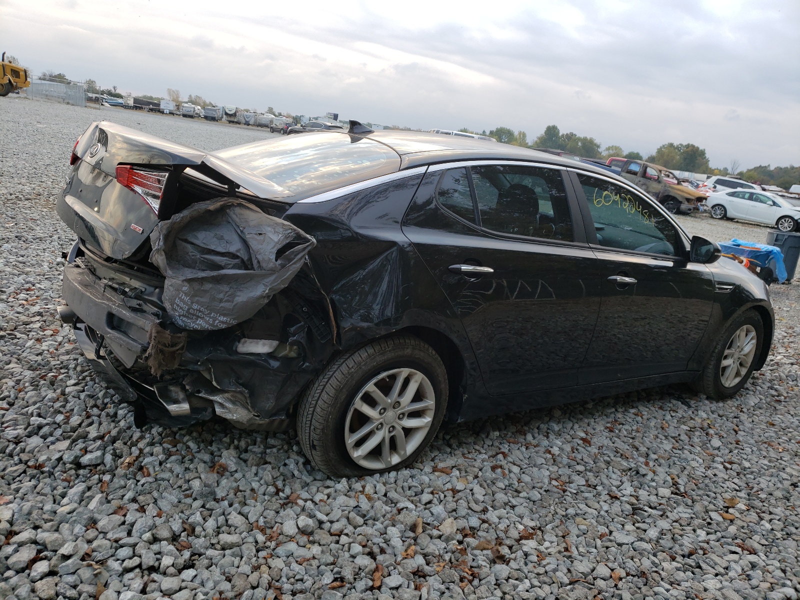 Zdjęcie 4 z aukcji – 2012 KIA OPTIMA LX z VIN 5XXGM4A70CG005692