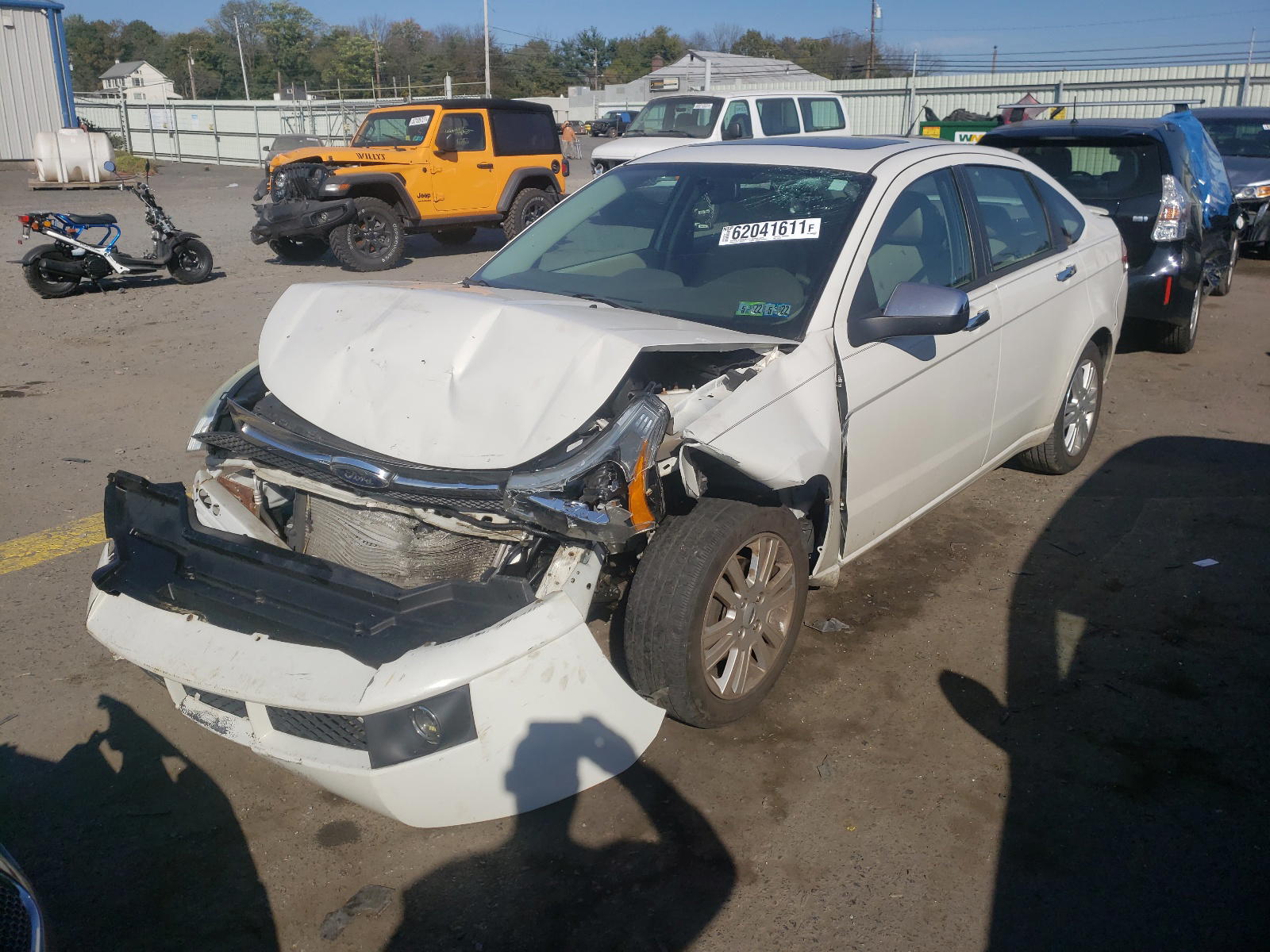 Photo 2 from auction – 2011 FORD FOCUS SEL with VIN 1FAHP3HN3BW115083