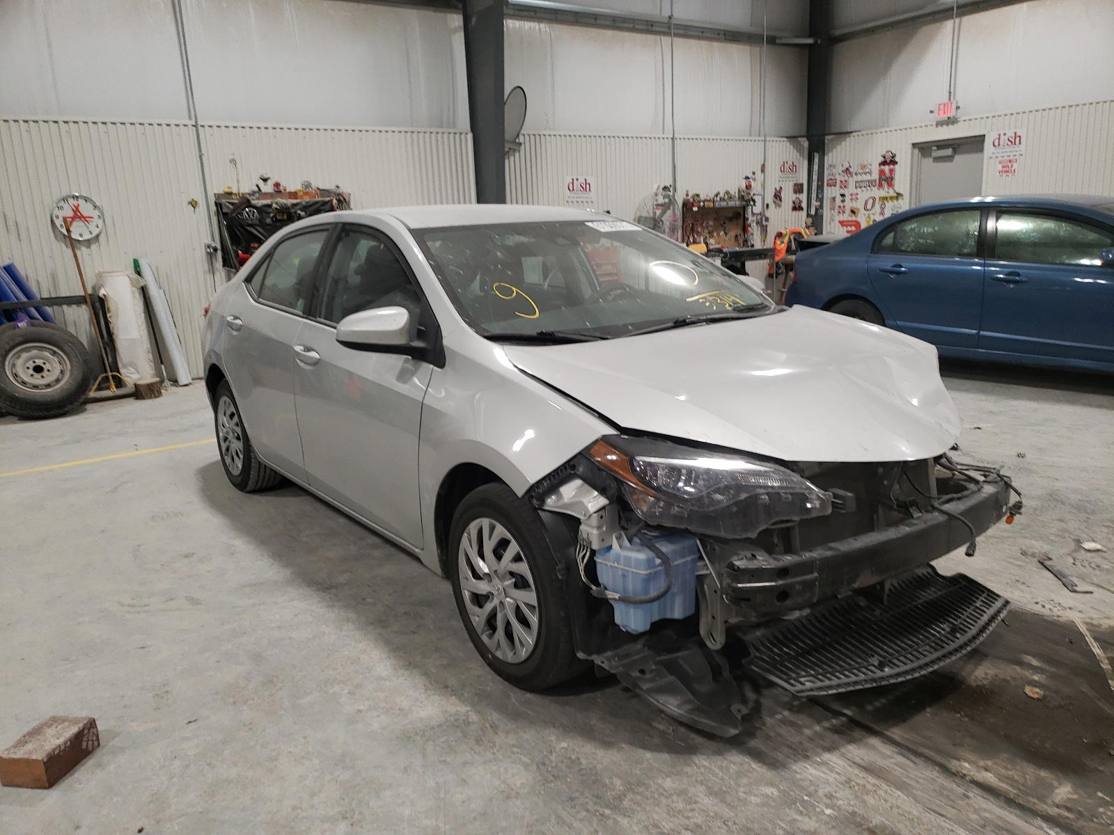 TOYOTA COROLLA L 2017 with VIN 5YFBURHEXHP713314 - Photo from auction