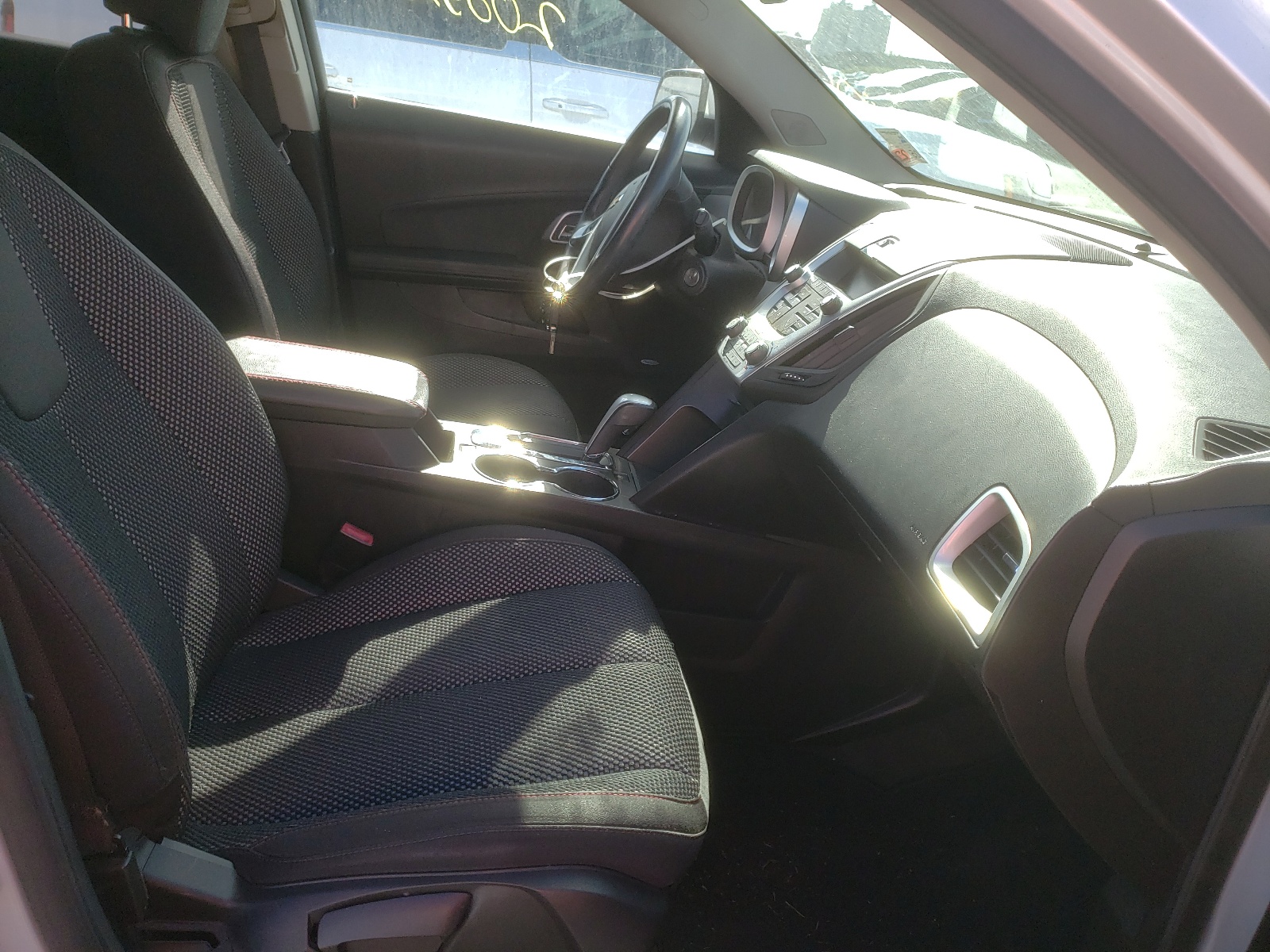 Photo 5 from auction – 2010 CHEVROLET EQUINOX LT with VIN 2CNALPEW6A6209569