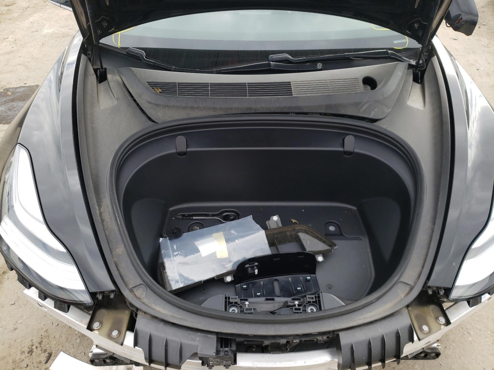 Photo 7 from auction – 2019 TESLA MODEL 3 with VIN 5YJ3E1EAXKF428958