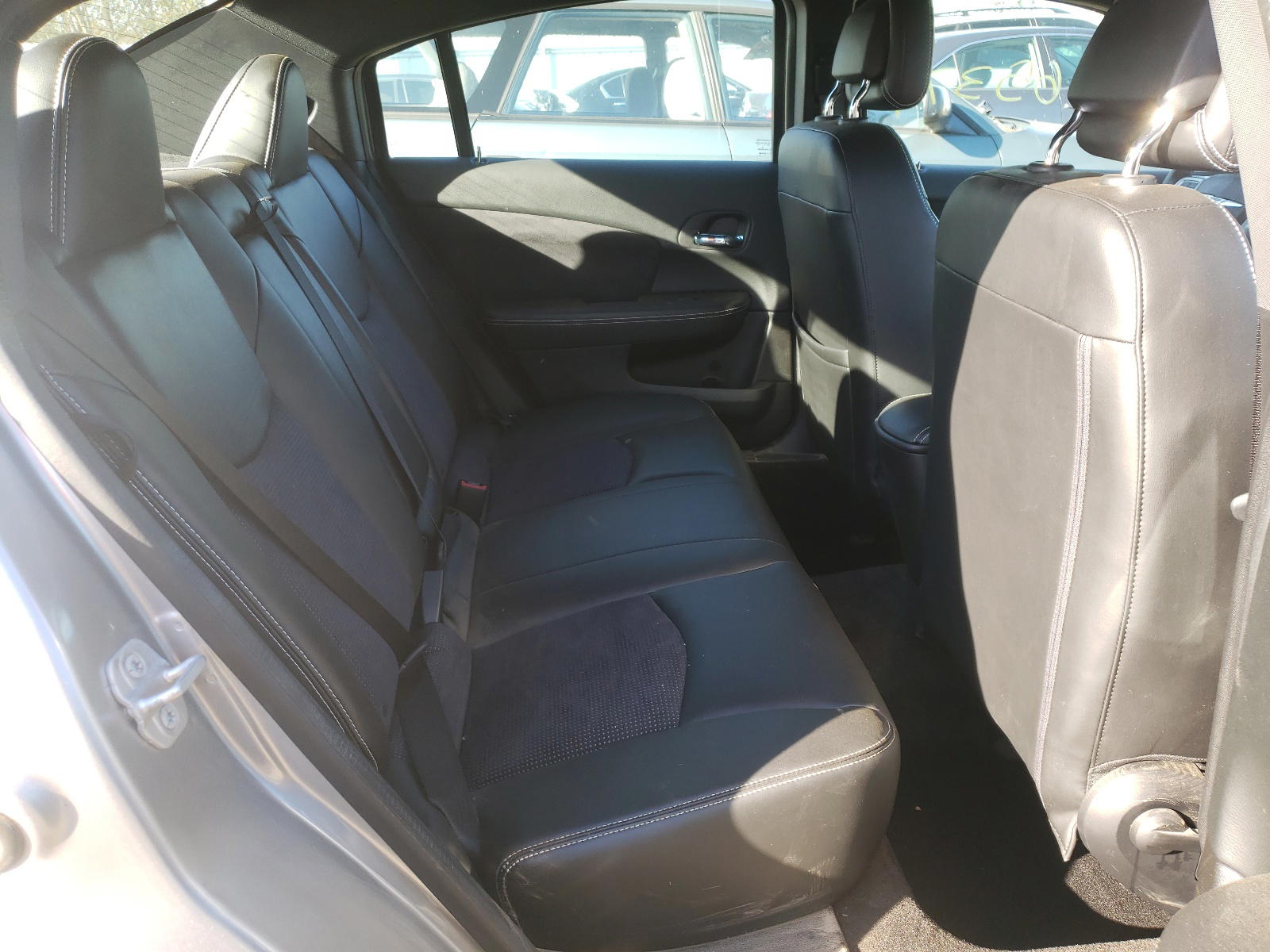 Photo 6 from auction – 2014 CHRYSLER 200 LIMITE with VIN 1C3CCBCG2EN156435