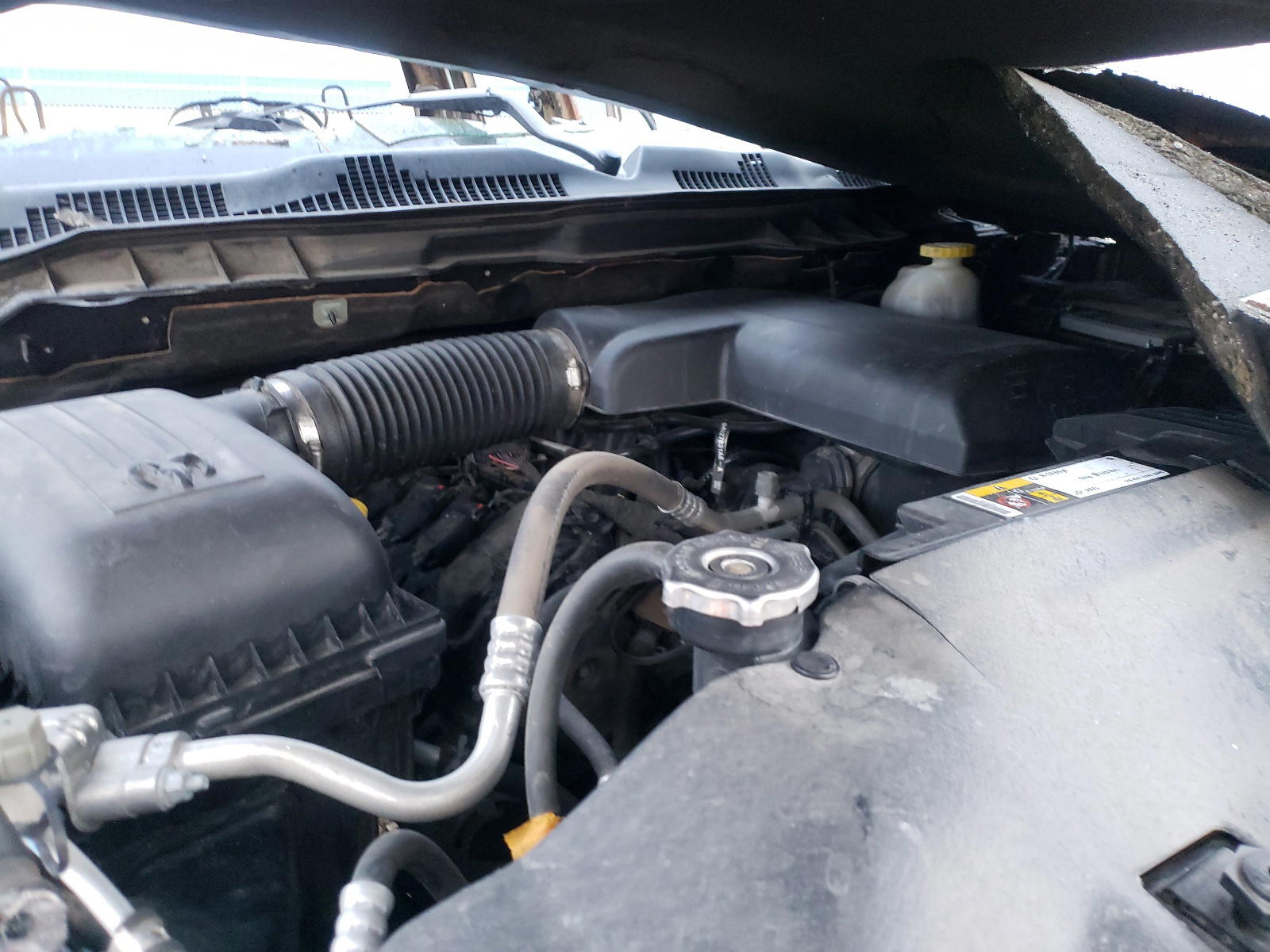 Photo 7 from auction – 2019 RAM 1500 CLASS with VIN 1C6RR6FGXKS608949