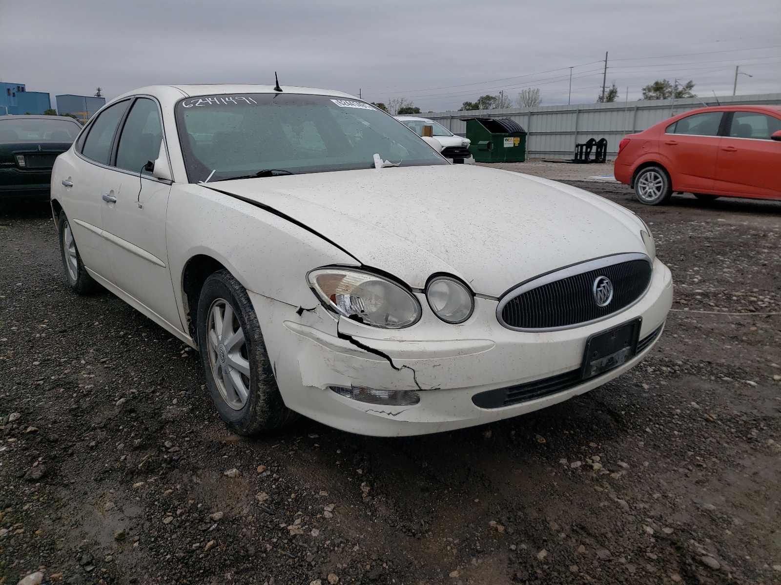 BUICK LACROSSE C 2005 with VIN 2G4WD532751215357 - Photo from auction