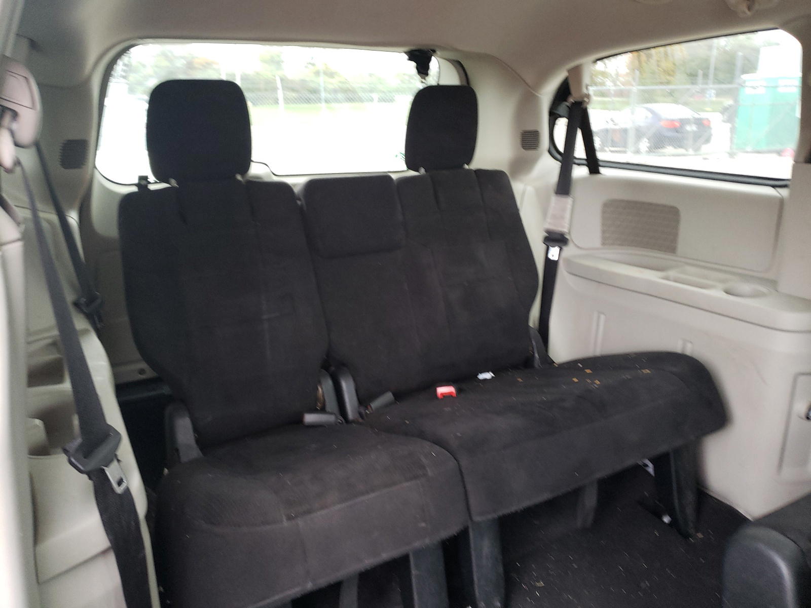 Photo 6 from auction – 2011 DODGE GRAND CARA with VIN 2D4RN4DG7BR601568