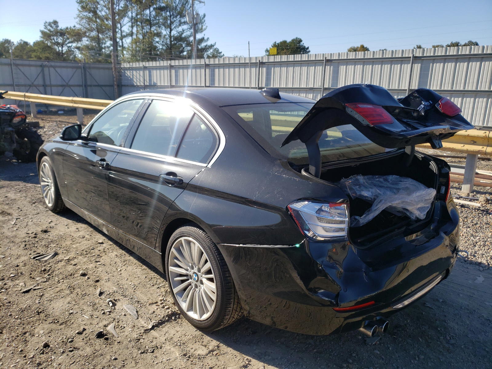 Photo 3 from auction – 2014 BMW 328 I with VIN WBA3A5C51EP602352
