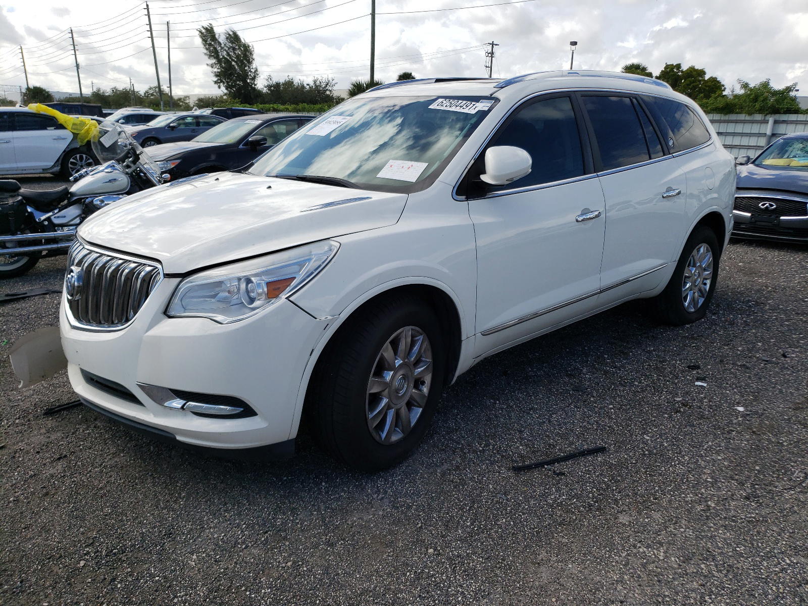 Photo 2 from auction – 2014 BUICK ENCLAVE with VIN 5GAKVBKD3EJ363157