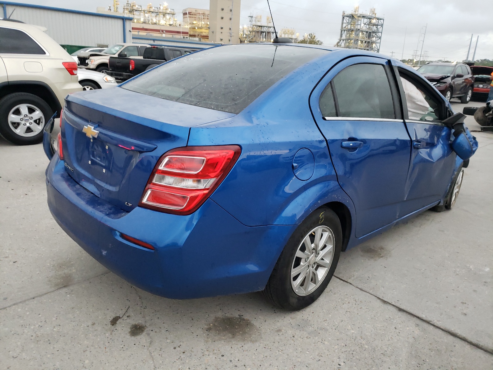 Photo 4 from auction – 2017 CHEVROLET SONIC LT with VIN 1G1JD5SH9H4139193
