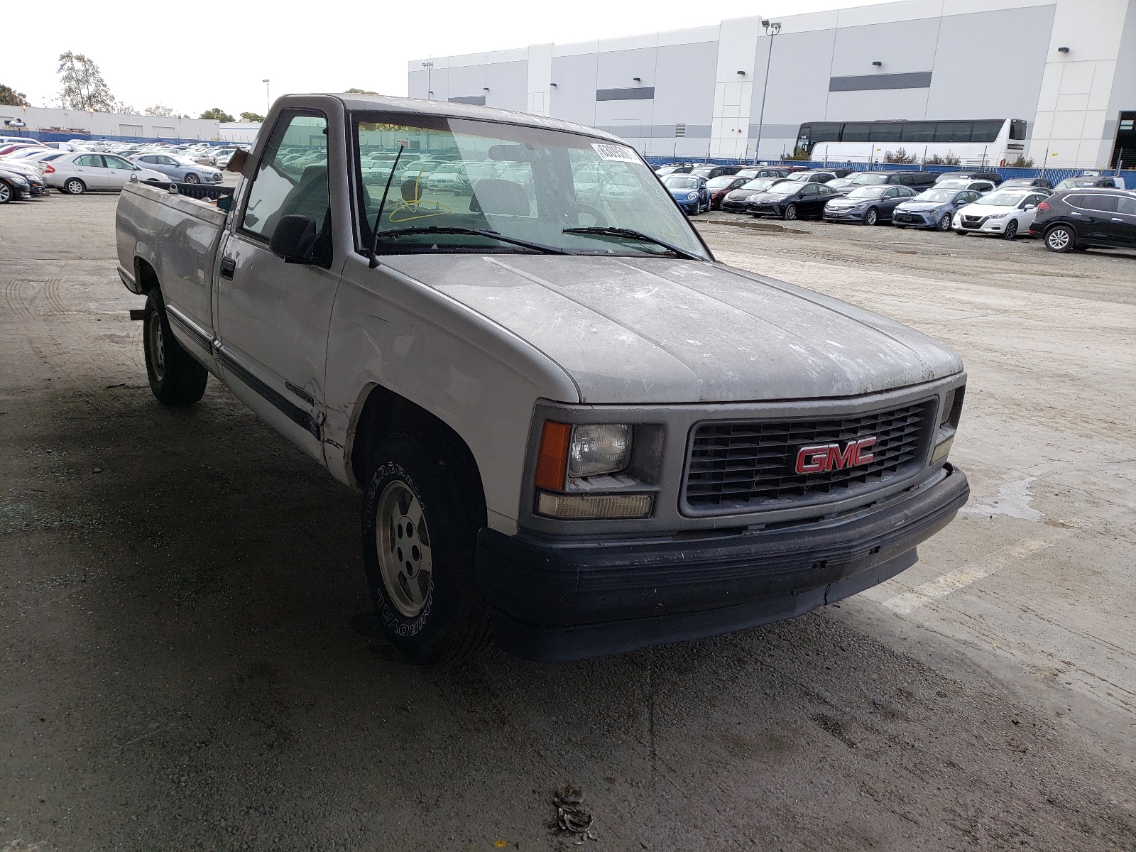 Photo 1 from auction – 1998 GMC SIERRA C15 with VIN 1GTEC14M3WZ850130