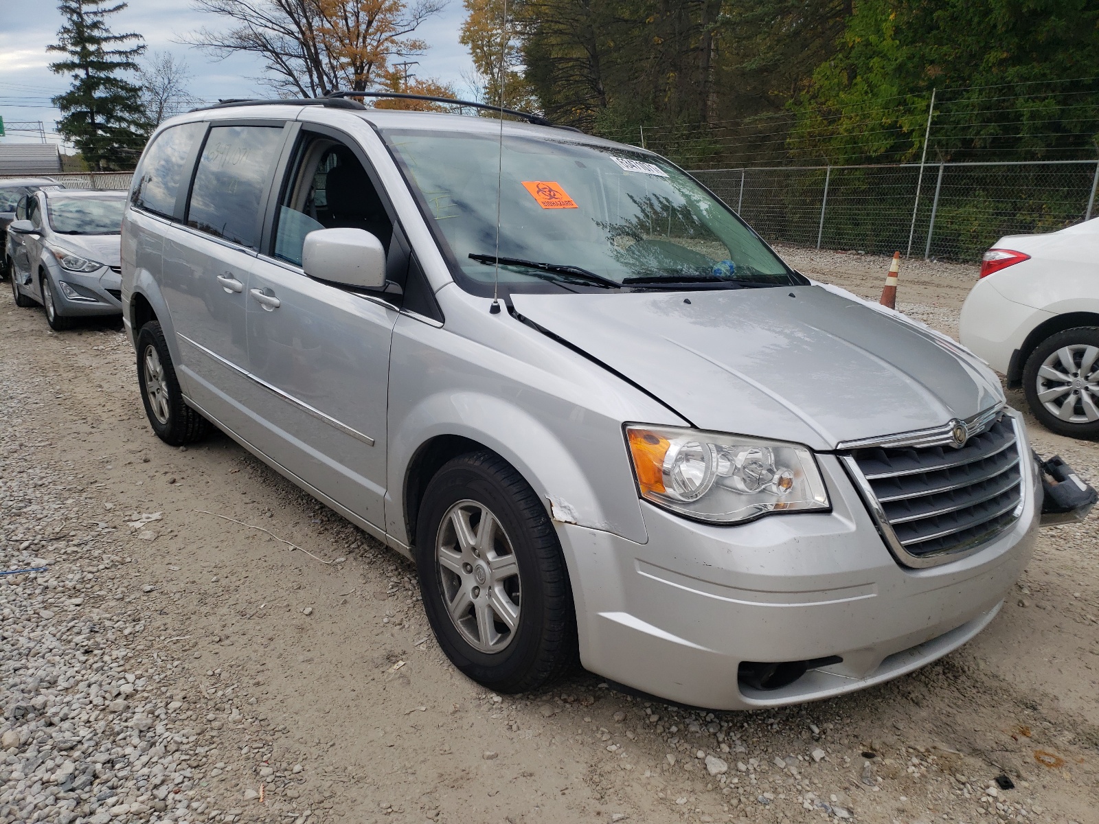 CHRYSLER TOWN & COU 2010 with VIN 2A4RR5D17AR494257 - Photo from auction