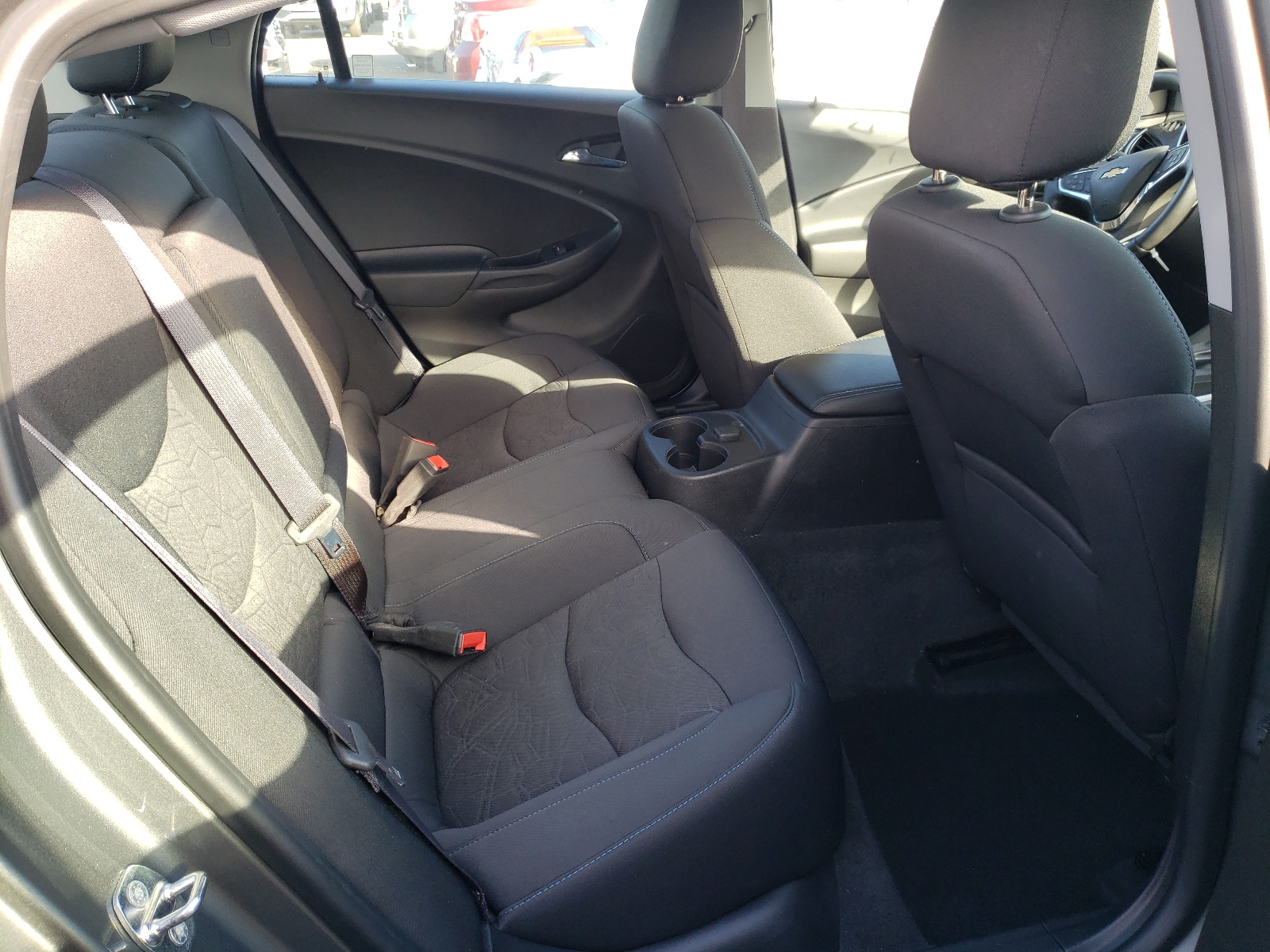 Photo 6 from auction – 2017 CHEVROLET VOLT LT with VIN 1G1RC6S5XHU140953