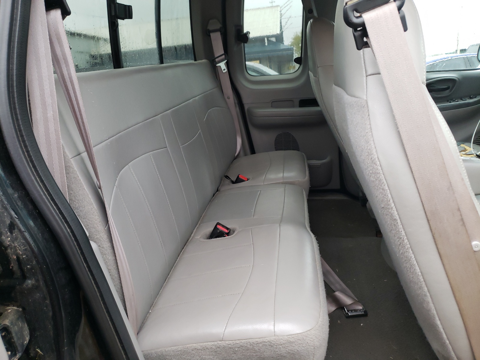 Photo 6 from auction – 1999 FORD F150 with VIN 1FTRX18L5XKA06219