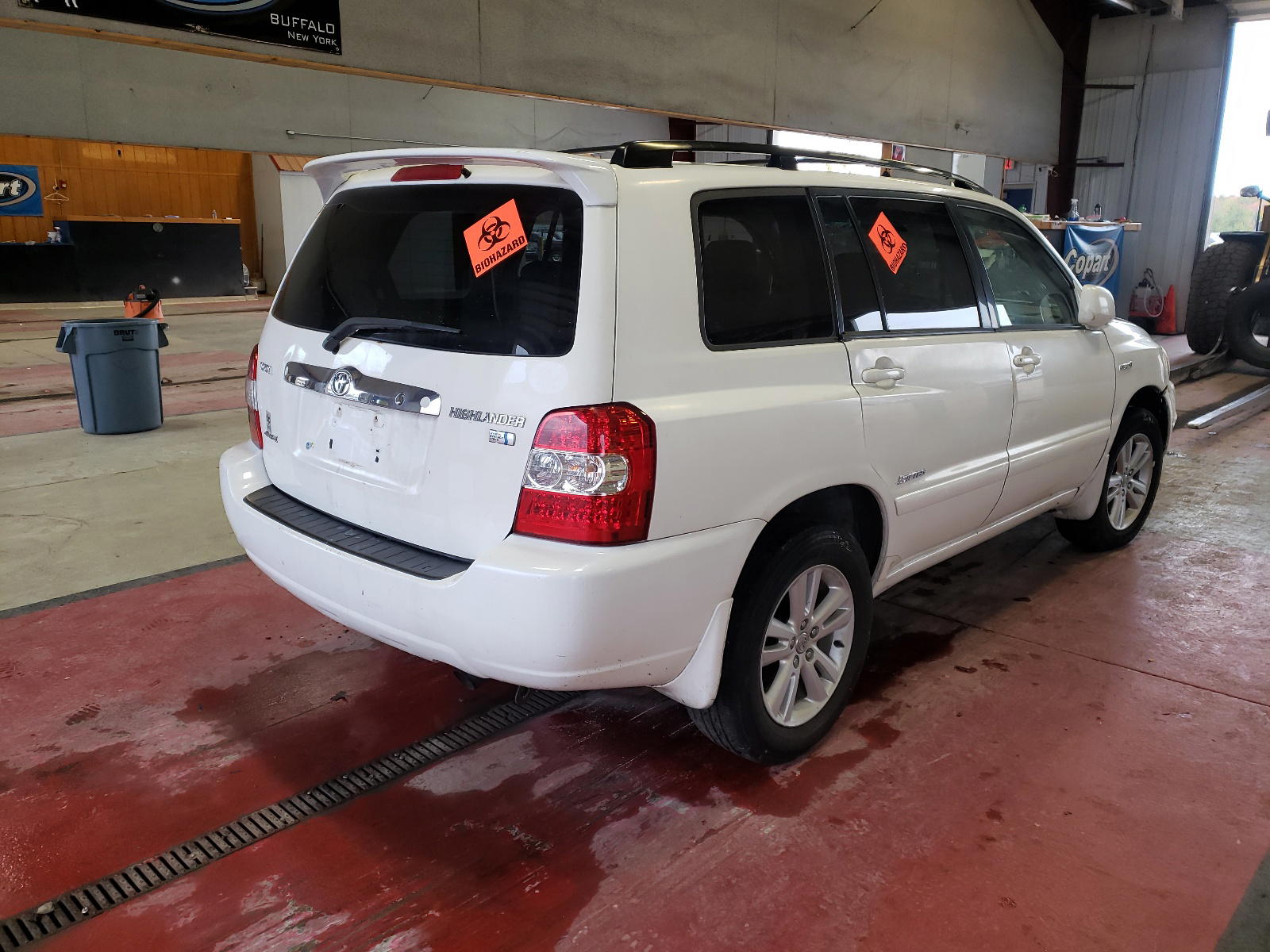 Photo 4 from auction – 2006 TOYOTA HIGHLANDER with VIN JTEEW21A060021863