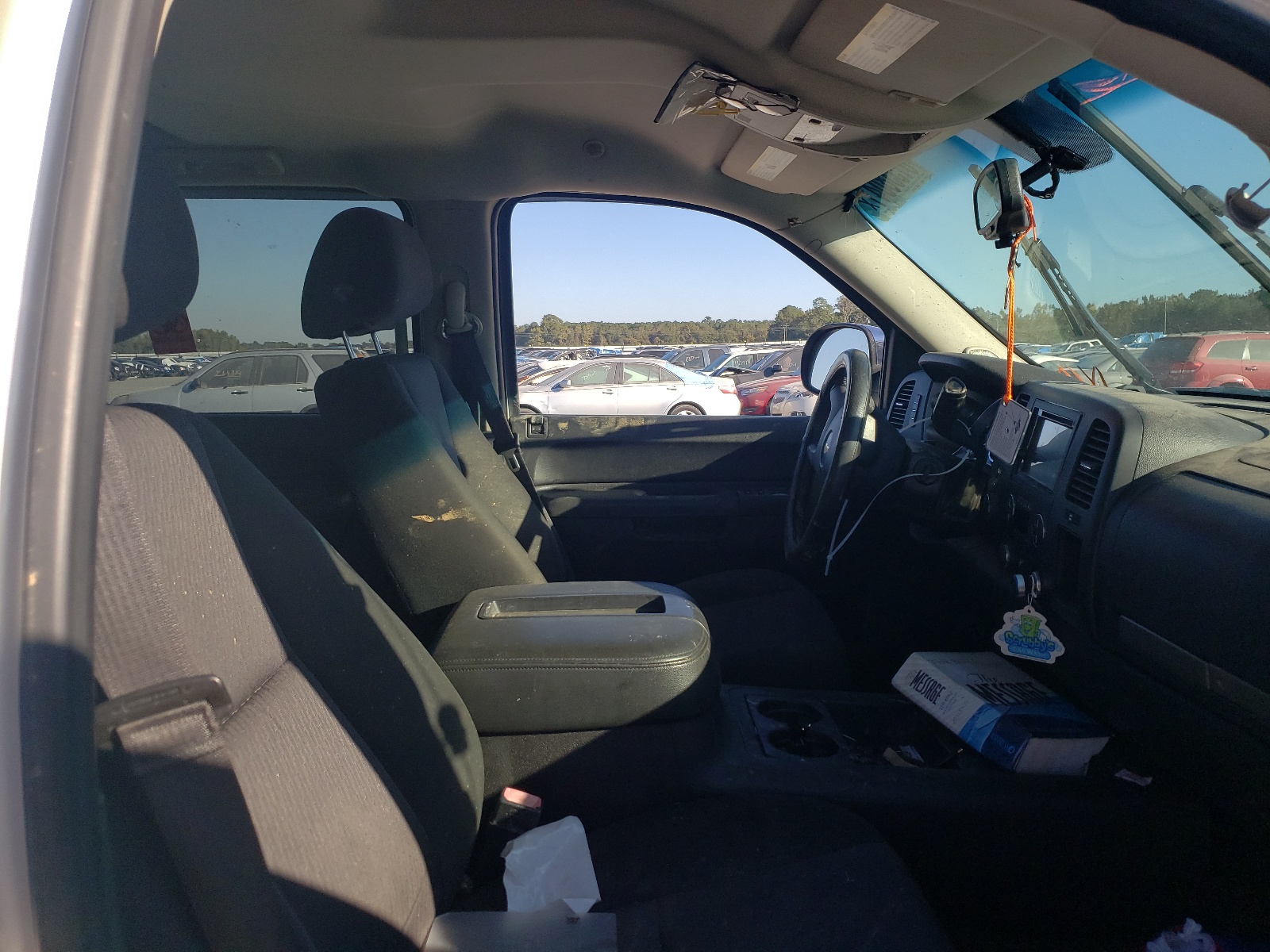 Photo 5 from auction – 2013 CHEVROLET SILVERADO with VIN 3GCPKSE70DG206933
