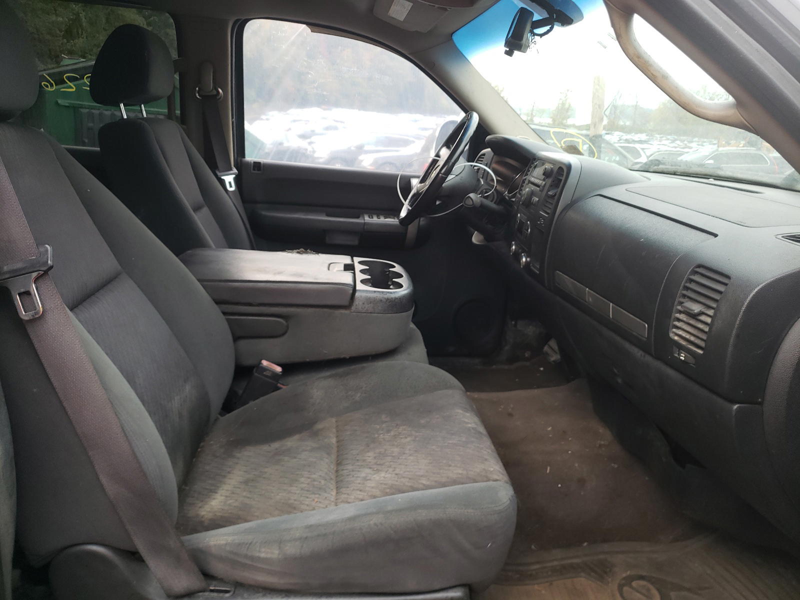 Photo 5 from auction – 2009 CHEVROLET SILVERADO with VIN 1GCHK53629F117535
