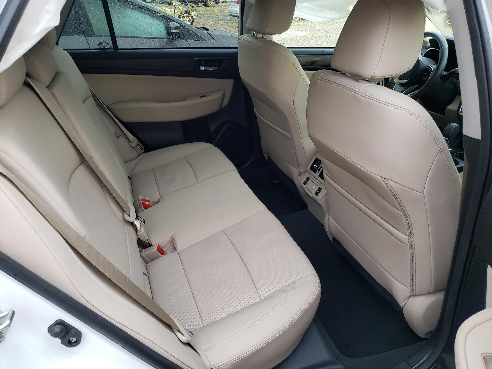 Photo 6 from auction – 2019 SUBARU OUTBACK 2. with VIN 4S4BSANC5K3330547