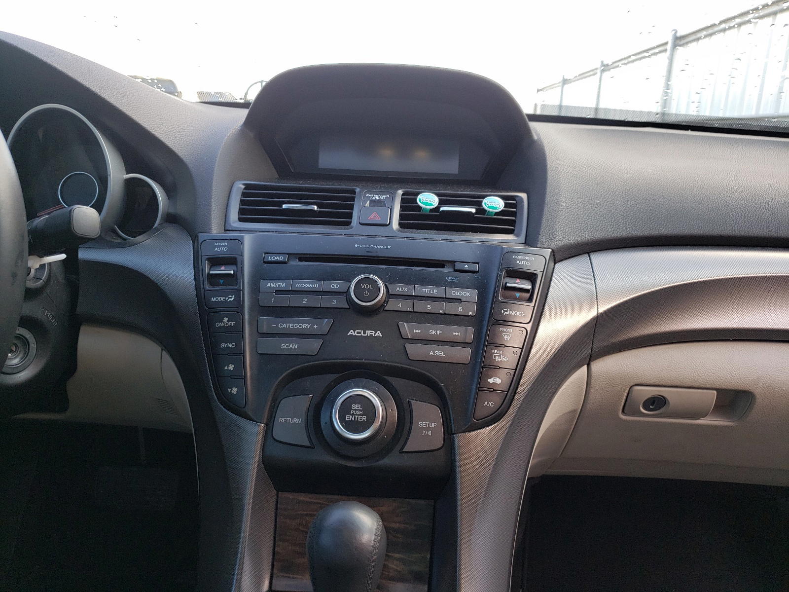 Photo 9 from auction – 2012 ACURA TL with VIN 19UUA8F22CA015976