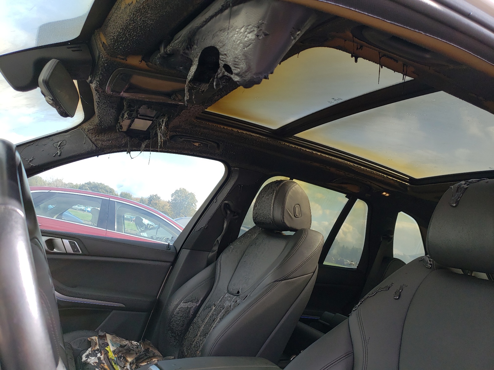 Photo 9 from auction – 2019 BMW X5 XDRIVE4 with VIN 5UXCR6C52KLL06520
