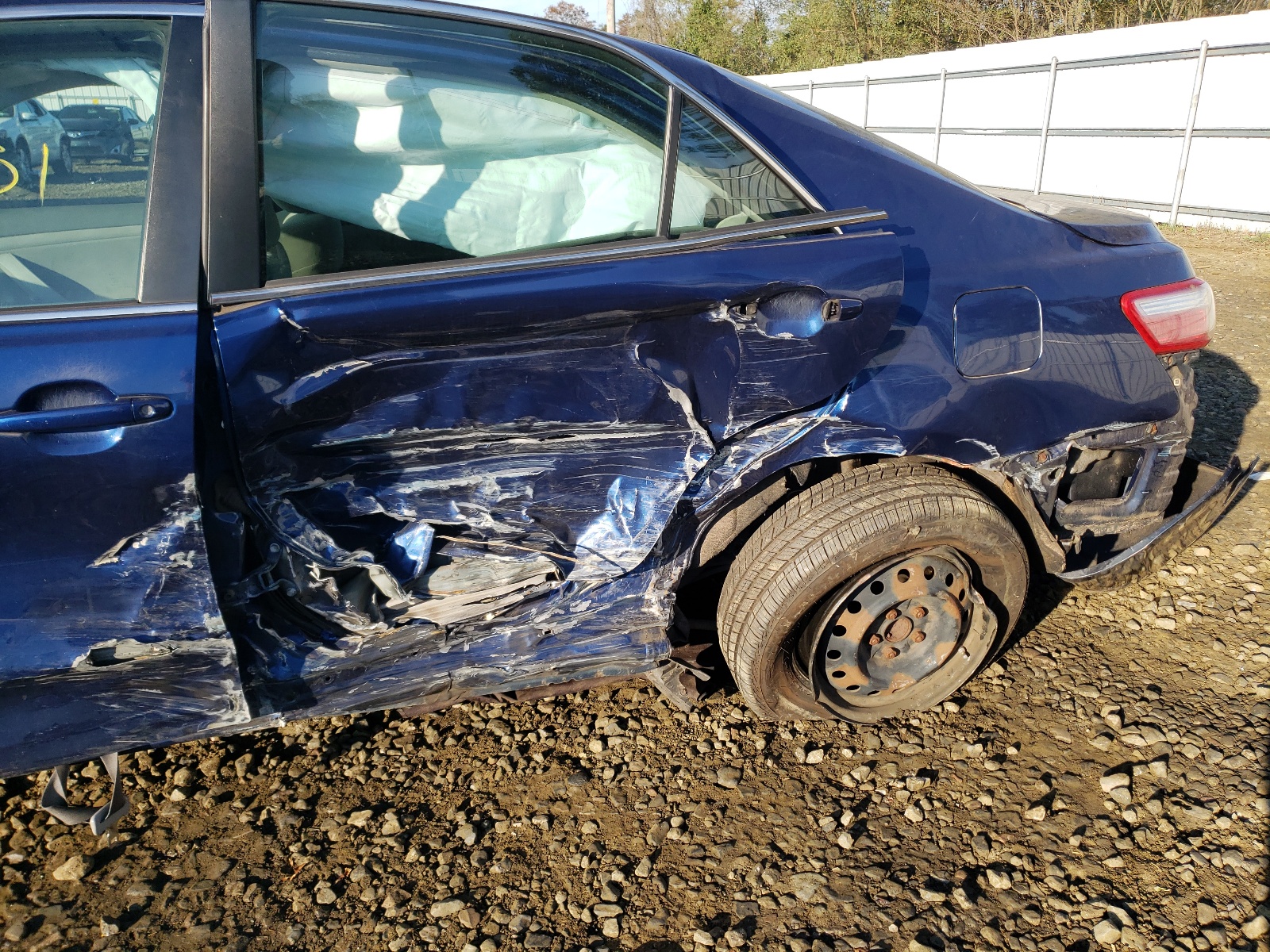 Photo 9 from auction – 2007 TOYOTA CAMRY with VIN 4T1BE46K27U180638