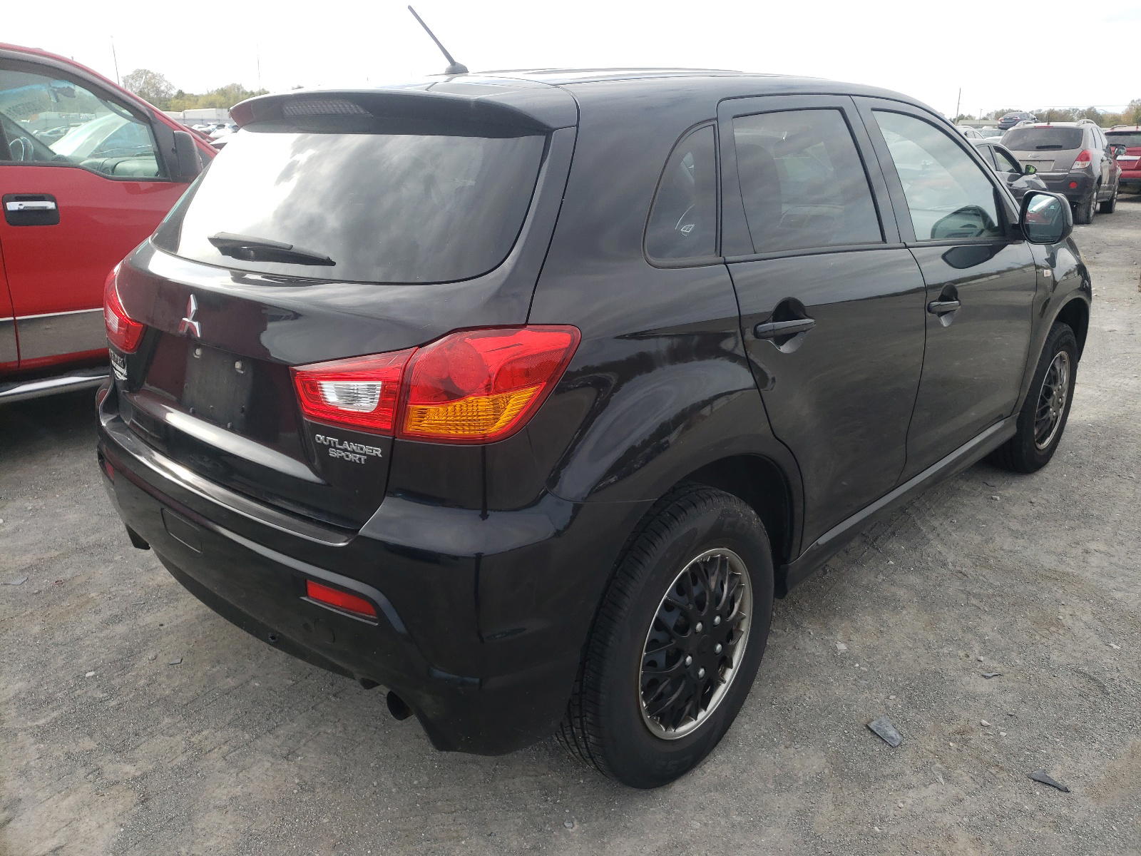 Photo 4 from auction – 2012 MITSUBISHI OUTLANDER with VIN JA4AP3AU2CZ001650