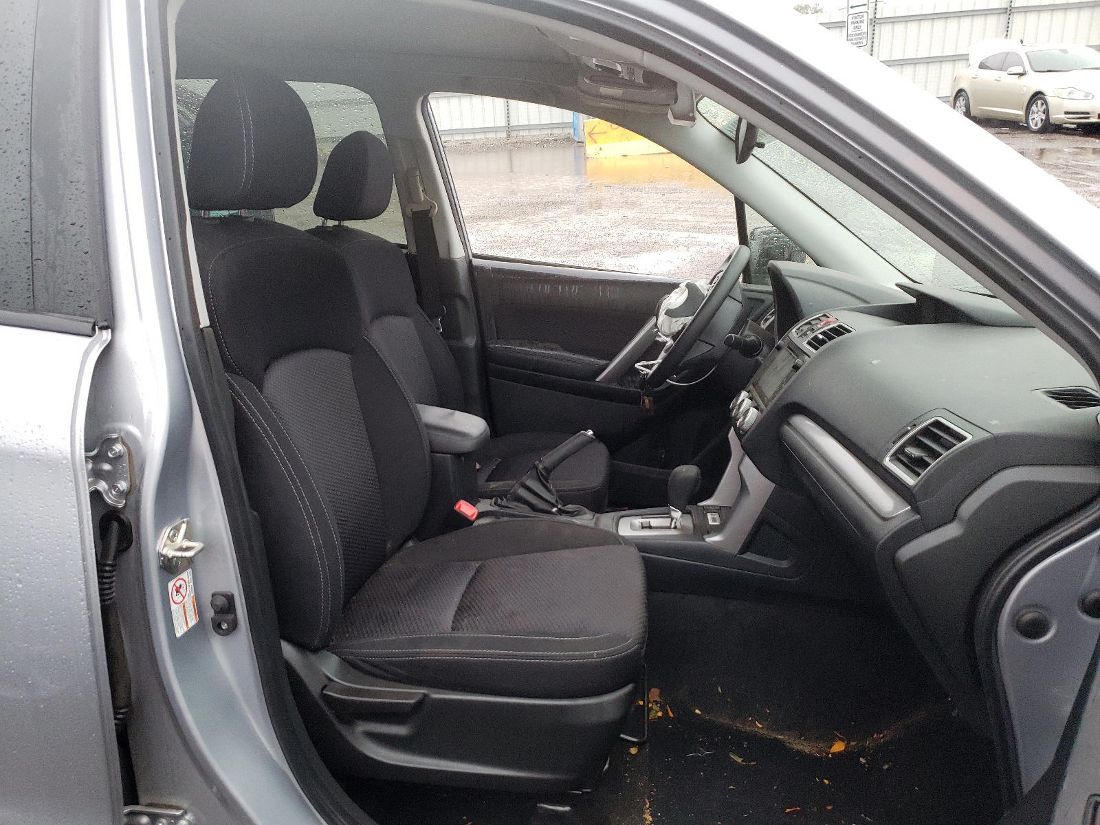 Photo 5 from auction – 2017 SUBARU FORESTER 2 with VIN JF2SJAEC9HH540363
