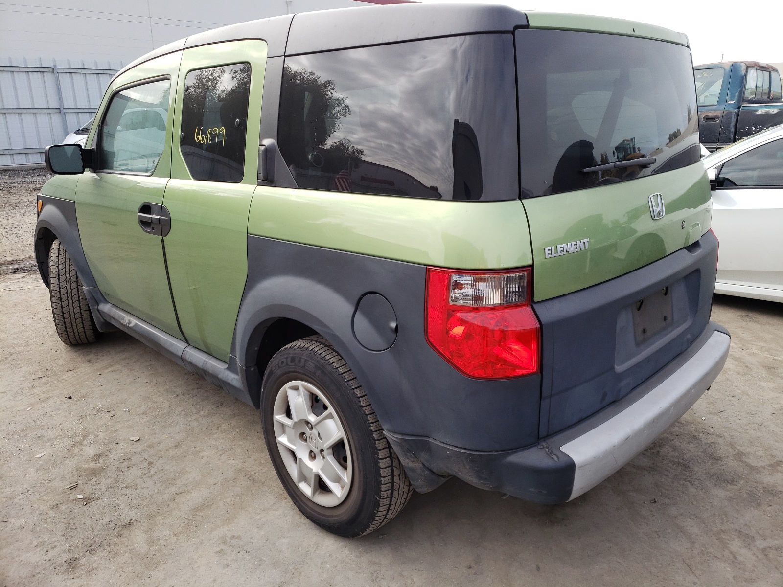 Photo 3 from auction – 2007 HONDA ELEMENT LX with VIN 5J6YH183X7L014846
