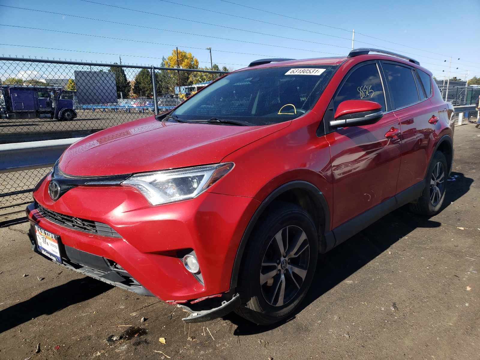 Photo 2 from auction – 2017 TOYOTA RAV4 XLE with VIN 2T3RFREV2HW649708