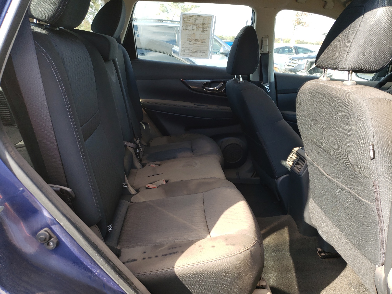 Photo 6 from auction – 2018 NISSAN ROGUE S with VIN KNMAT2MV0JP543063