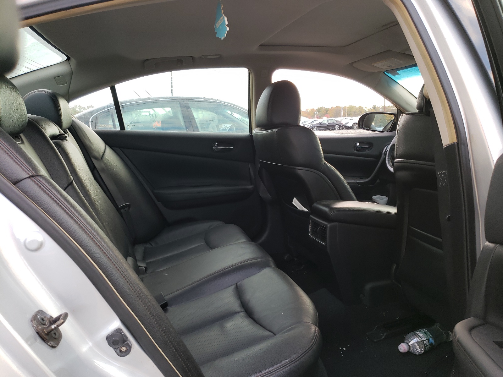 Photo 6 from auction – 2010 NISSAN MAXIMA S with VIN 1N4AA5AP6AC861439